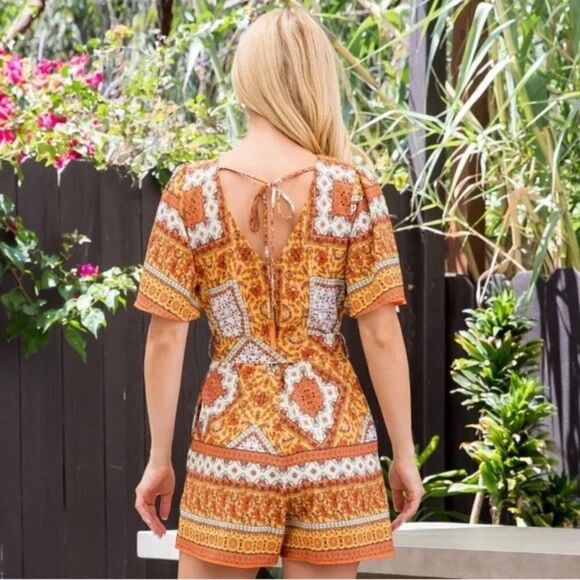 Milk & Honey Printed Romper Orange - Picture 2 of 4